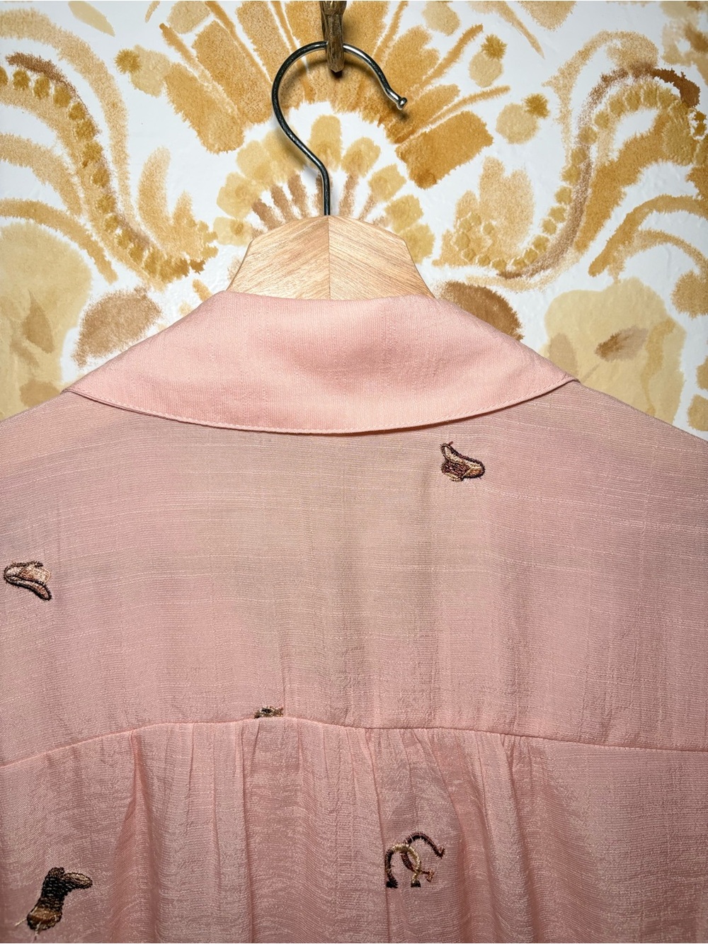 Fig & Flower Pink Western Embroidered Blouse | Cowboy Boots & Hats | Boho Top - Picture 9 of 10